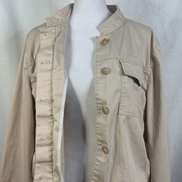 GAP Cropped Khaki Utility Jacket- EUC - Picture 4 of 12
